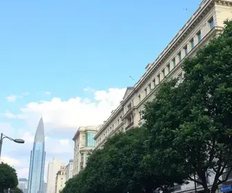 o que abre e fecha no feriado de 12 de outubro